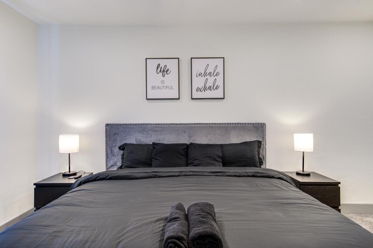 Trendy Midtown Apt, Walk To Shops & Sites, Pets Ok Houston Exterior foto