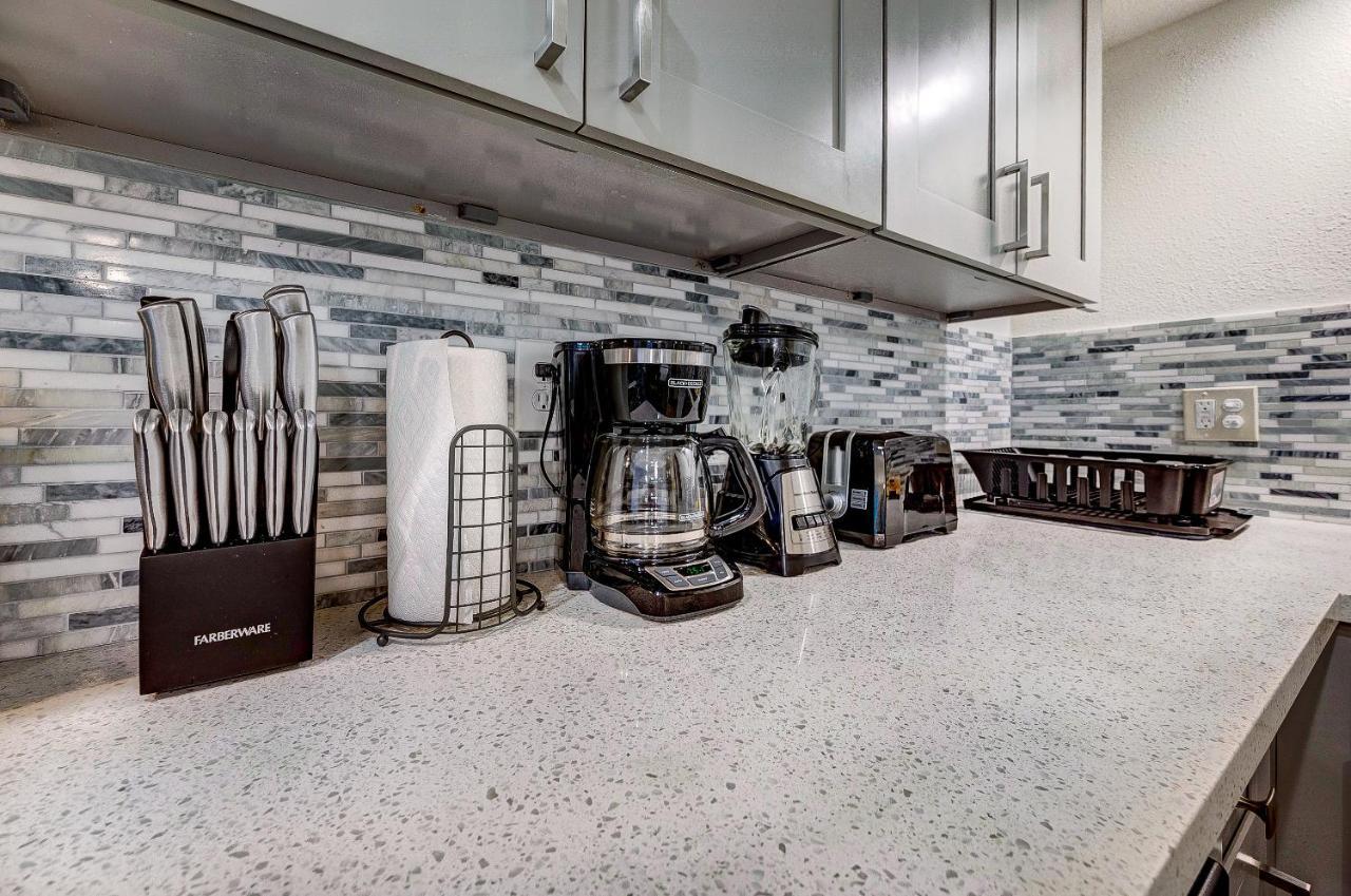 Trendy Midtown Apt, Walk To Shops & Sites, Pets Ok Houston Exterior foto